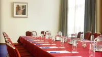 Manor West Hotel & Leisure Club Hotels in Trá Lí