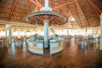 Twiga Beach & Spa