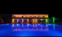 Lumbini Green Resort - Pools