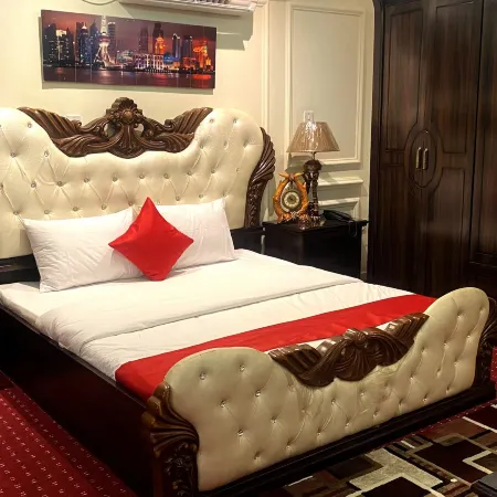 Majestic Hotel