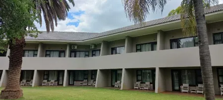 Sundown Country Estate