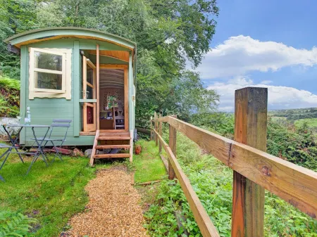 Shepherds Hut Near Exmoor National Park
