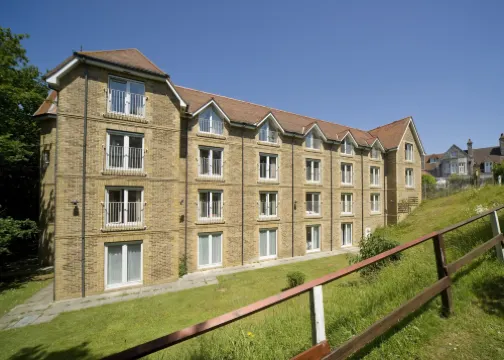 喀裏多尼亞島酒店