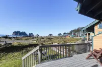 Quileute Oceanside Resort - Ocean View