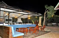 Native Hotel