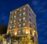 Mr Beyaz Hotel