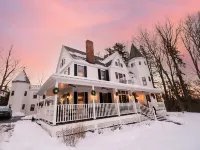 Hideaway Inn Lenox Hotels in Lenox