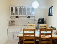 Paragua Hotels in Taytay