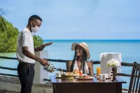 Zanzibar Beach Resort - breakfast