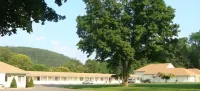 Rocky River Inn Hotels in New Milford