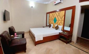 Subhan Palace Guest House