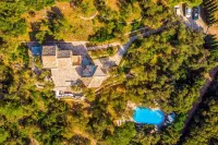 位於斯科派洛斯的Villa Pelago