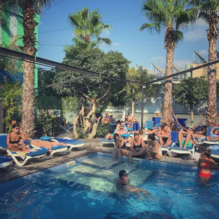 Hamra Urban Gardens