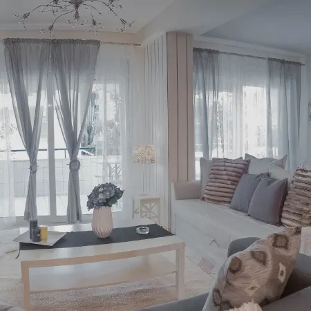 Luxury City Center Apartment