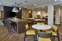 Fairfield Inn & Suites Albany Airport