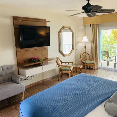 Emerald Beach Resort