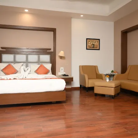 Hotel Chirag
