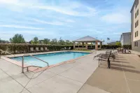 EverSpring Inn - Swimmingpools