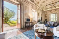 Castello di Montegufoni by PosarelliVillas Hotels in Montespertoli