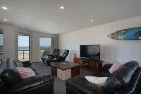 Curio Bay Salt House Motel - breakfast