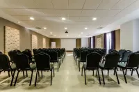 Yit Vía Sevilla Mairena Hôtels à : San Juan de Aznalfarache