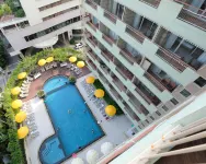 Long Beach Cha-Am Hotel - View biển