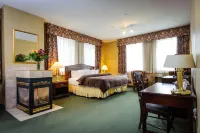 Peterborough Inn and Suites Hotel