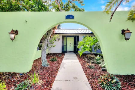 Villa Emerald Coast- Private Villa