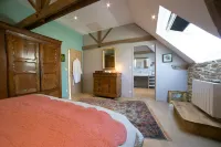 Les Dames de Nage Hôtels à : Bignan