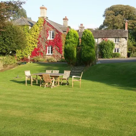 Collaven Manor