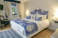 Solar Sampaio e Melo Hotels in Marialva