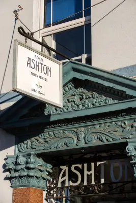 Royal Ashton Townhouse - Taunton Hotels in 