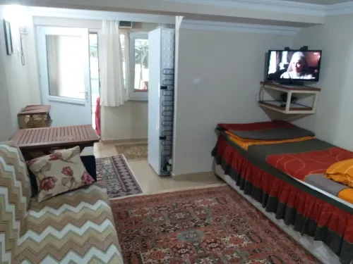 Sağlık Apart Pansiyon Hotels in Erdek