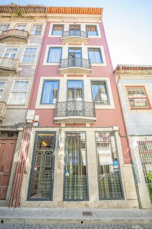 Charm by YoursPorto Отели рядом с достопримечательностью «Sandeman»