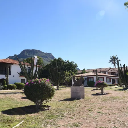 Hotel Playa de Cortes