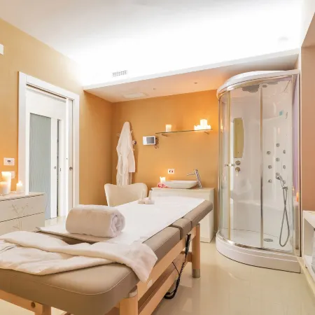 Victoria Palace Hotel & Zen Wellness
