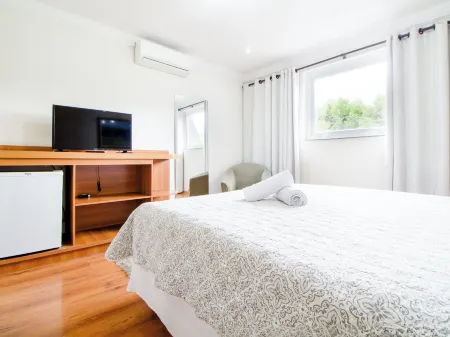 Velinn Pousada Chateau do Luar Отели в г. Кампус-ду-Жордау