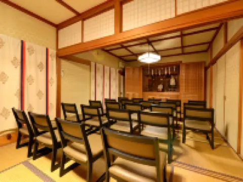 東學坊日式旅館 伊勢原市酒店