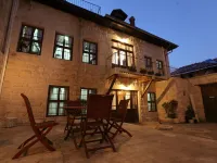 Ali BEY Konagi Hotels near Alauddevle Mosque