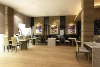 Grand Imawan Hotel - parking