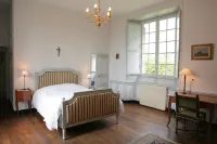 Le Logis d'Equilly Hôtels à : Équilly