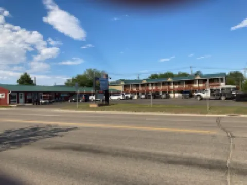 Norway Inn Hotels in Jamestown