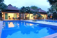 Keang Kluen Talay Resort - Beach