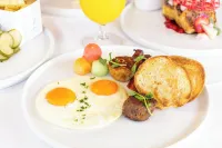 Sanctuary Camelback Mountain Resort and Spa - breakfast