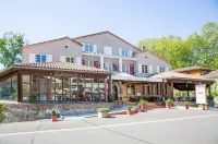 Hostellerie de la Roseraie Hôtels à : Betbezer-d'Armagnac