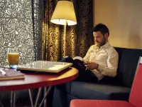 布盧瓦中心美居酒店 布盧瓦酒店