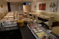 ミンクス - シティホテルズ - 朝食