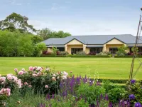 The Barn Accommodation Hotels in Ob Flat