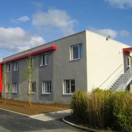 Ibis Issoire
