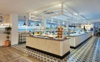 Gran Hotel Flamingo-Adults Only Older 18 Years Old - breakfast